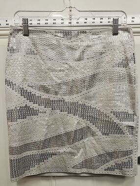 White House Black Market Silver Sequin Wave Pencil Skirt